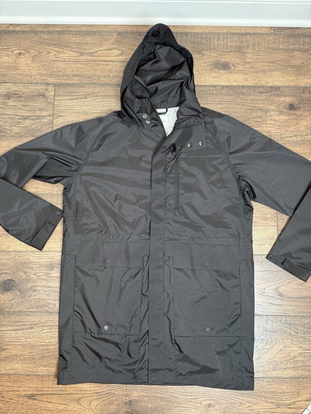 PUMA x STAMPD Men L Rain Jacket Full Zip Windbreaker Raincoat Lightweight Black